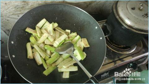 干瓜可以炒着吃,传统美食的焕新演绎