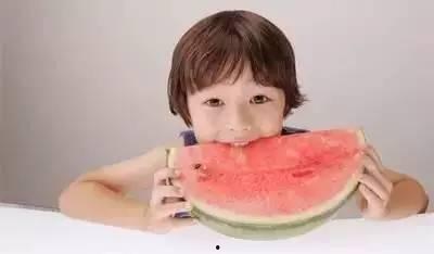 吃瓜群众王甜甜,吃瓜群众的视角，揭秘娱乐圈风云