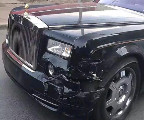 冷门吃瓜哥劳斯莱斯,揭秘冷门吃瓜哥与劳斯莱斯的不解之缘